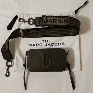 Marc Jacobs Ash Snapshot Bag